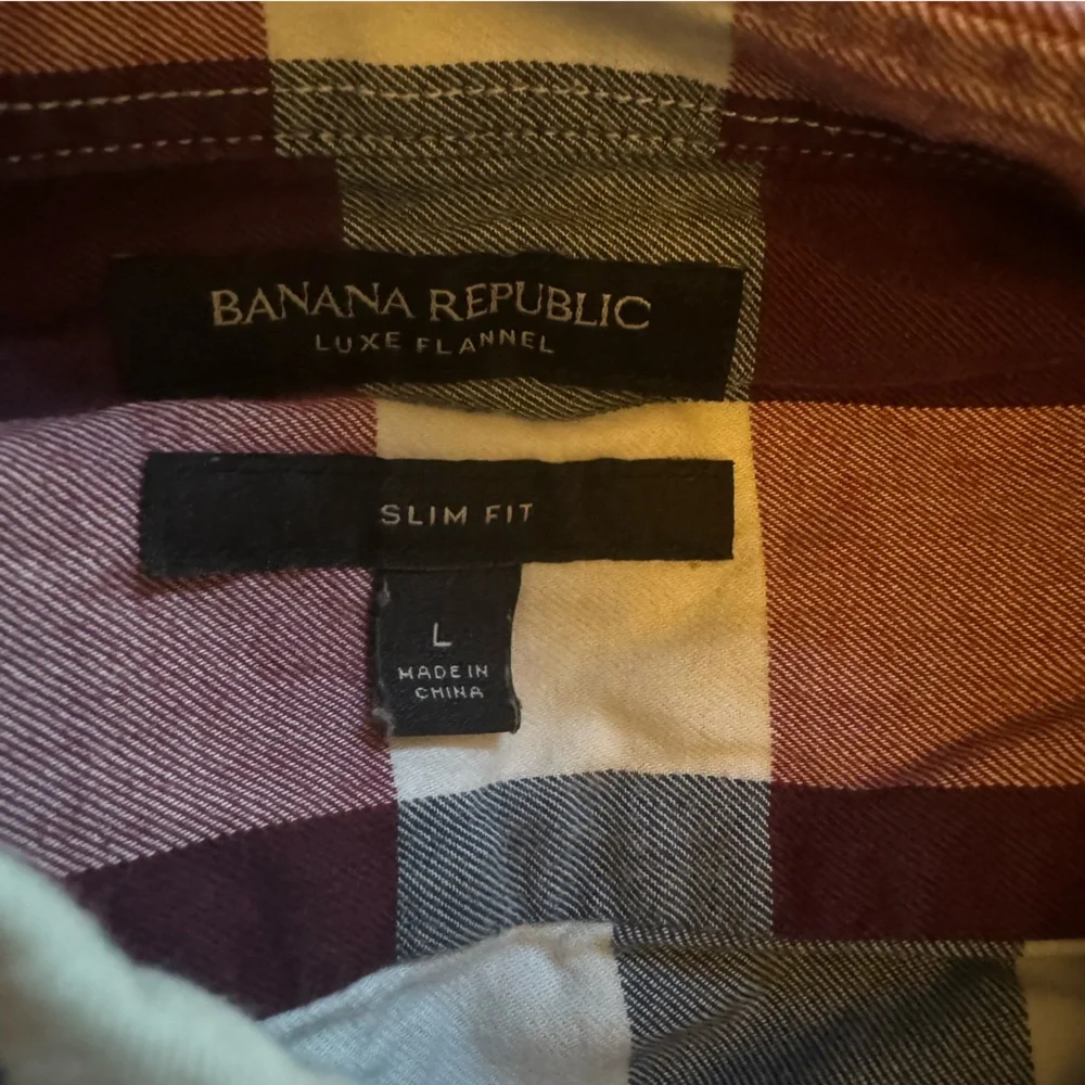 Banana Republic Men’s Burgundy Gray Checkered Flannel Button Down Shirt Size L